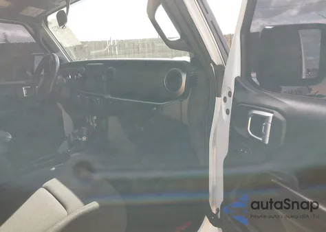 2021 Jeep Wrangler Unlimited Sport S 4X4 from USA, damaged, VIN 1C4HJXDN6MW527896